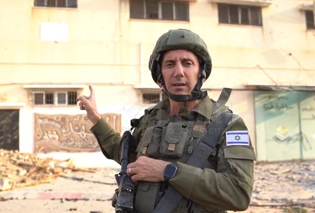 WhatsApp Vid-Hostages held in hosp Hostages held in Gaza hospital