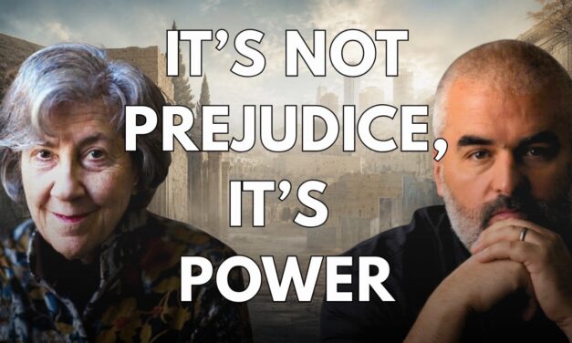 Islamic Propaganda & Antisemitism: Why the Pointing Finger Works! | Ruth Wisse